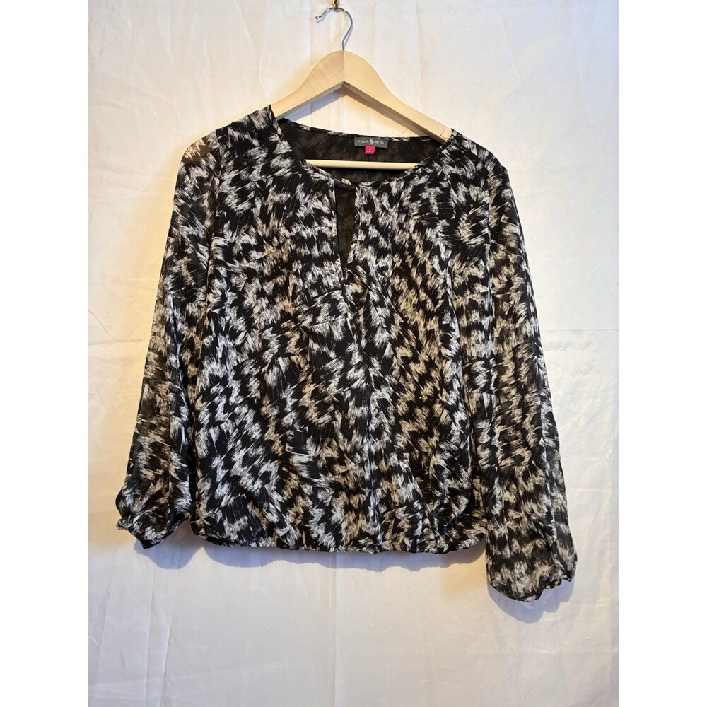 Vince Camuto Women’s Blouse Small Black White Abstract Print Long Sleeve